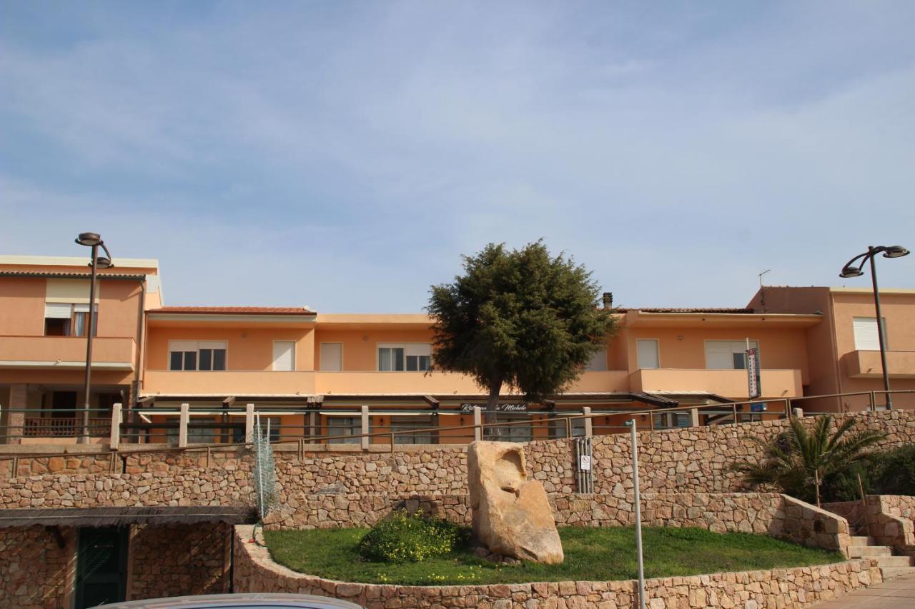 Borgo Spiaggia Vista Mare Isola Rossa Exterior photo